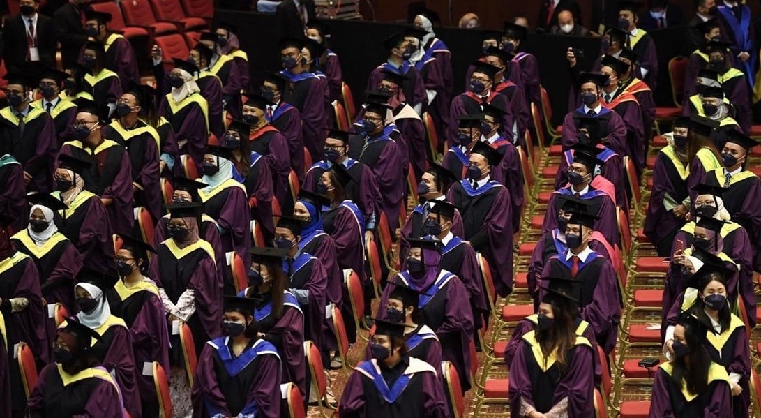 高教部长：除大学毕业生就业率  “我们要他们月薪RM4000或以上”