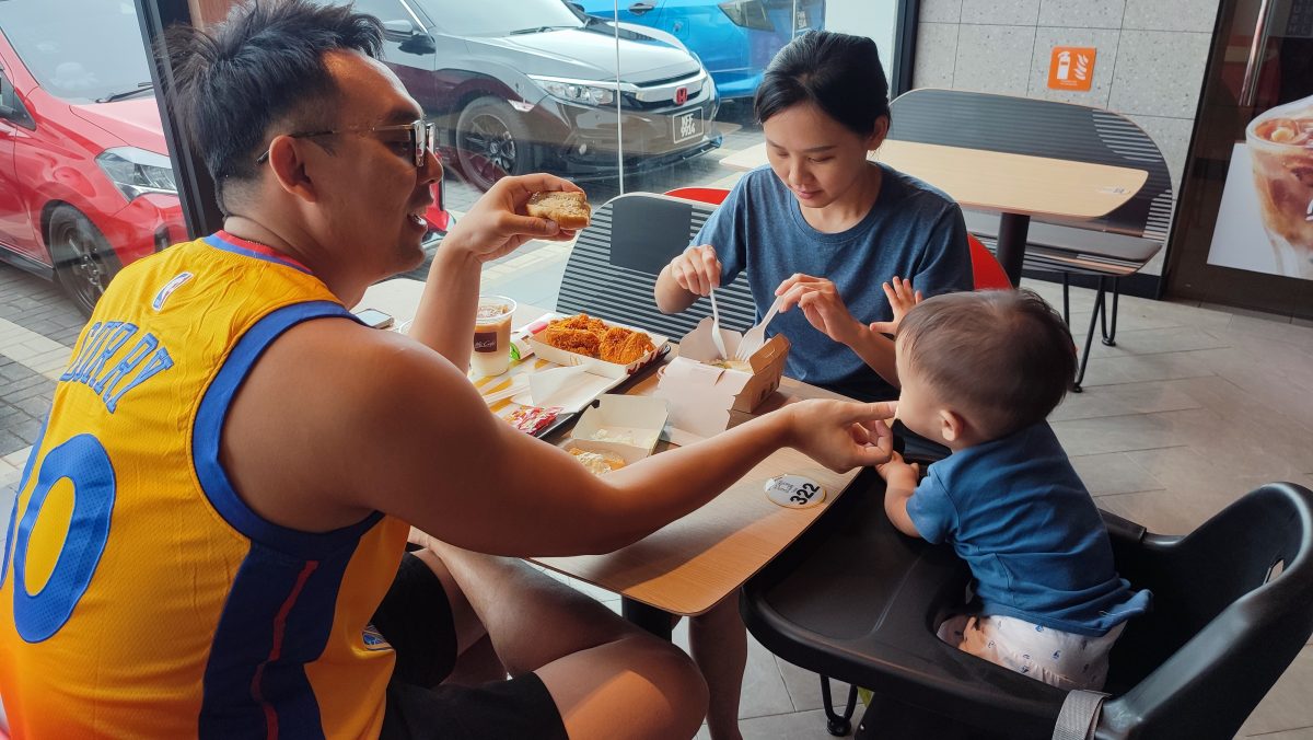 （全国版）麦记默贡新店今开张，已无过往凡新店开张大摆长龙之景！