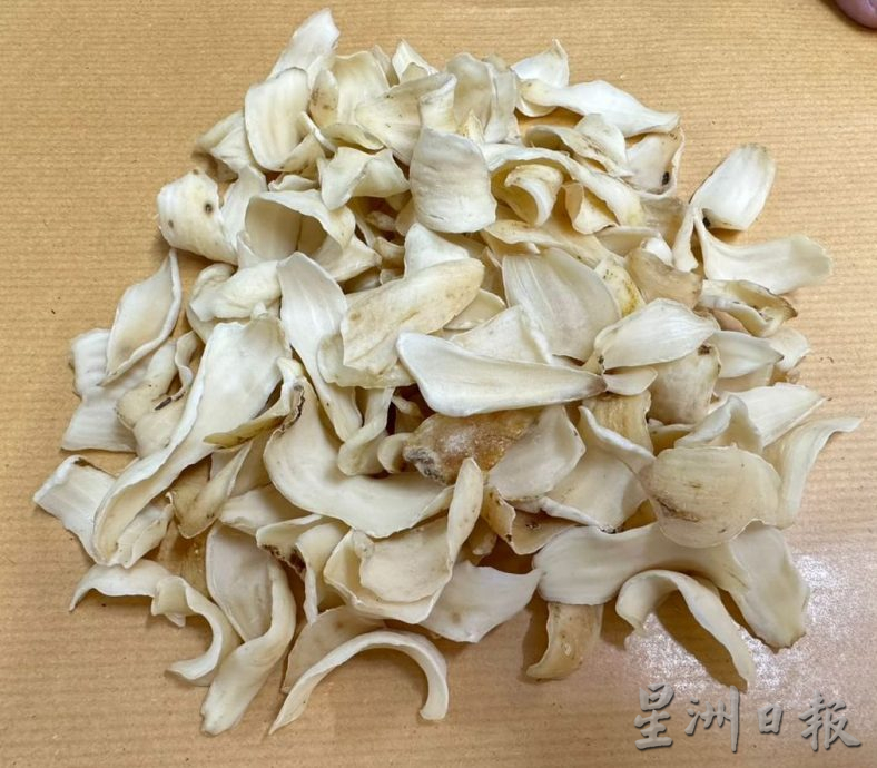 （古城封面主文）疫情后需求高及炒高价格等因素 一些药材调涨200%