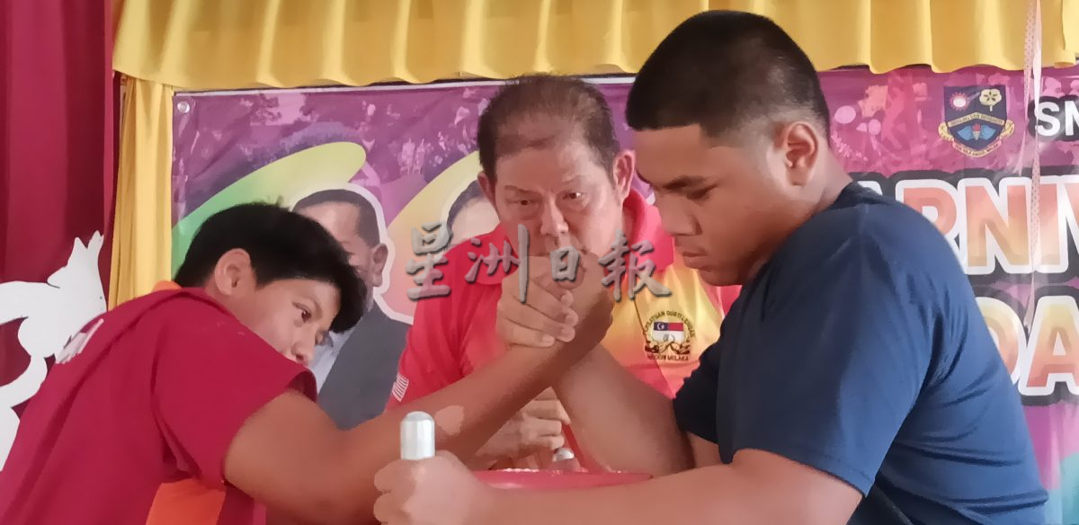 （古城版）中学生拗手瓜比赛