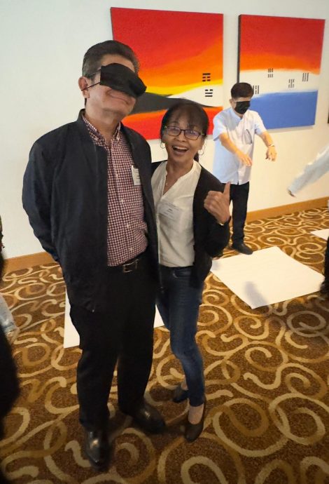 （古城第六版主文）20夫妻重温蜜月情·再系相知心