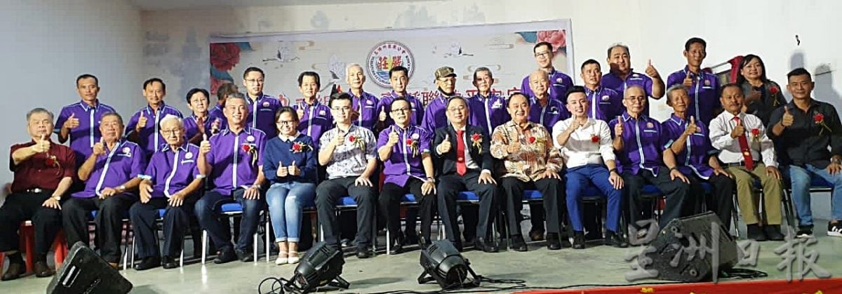 (已签发)柔:封底:这些人那些事:庄姓村民人口占三份之一的庄家村