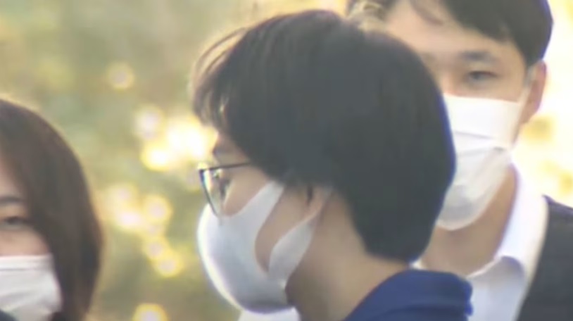 (已签发)柔:狮城二三事:涉偷窃且咬人 狮城空姐日本被捕