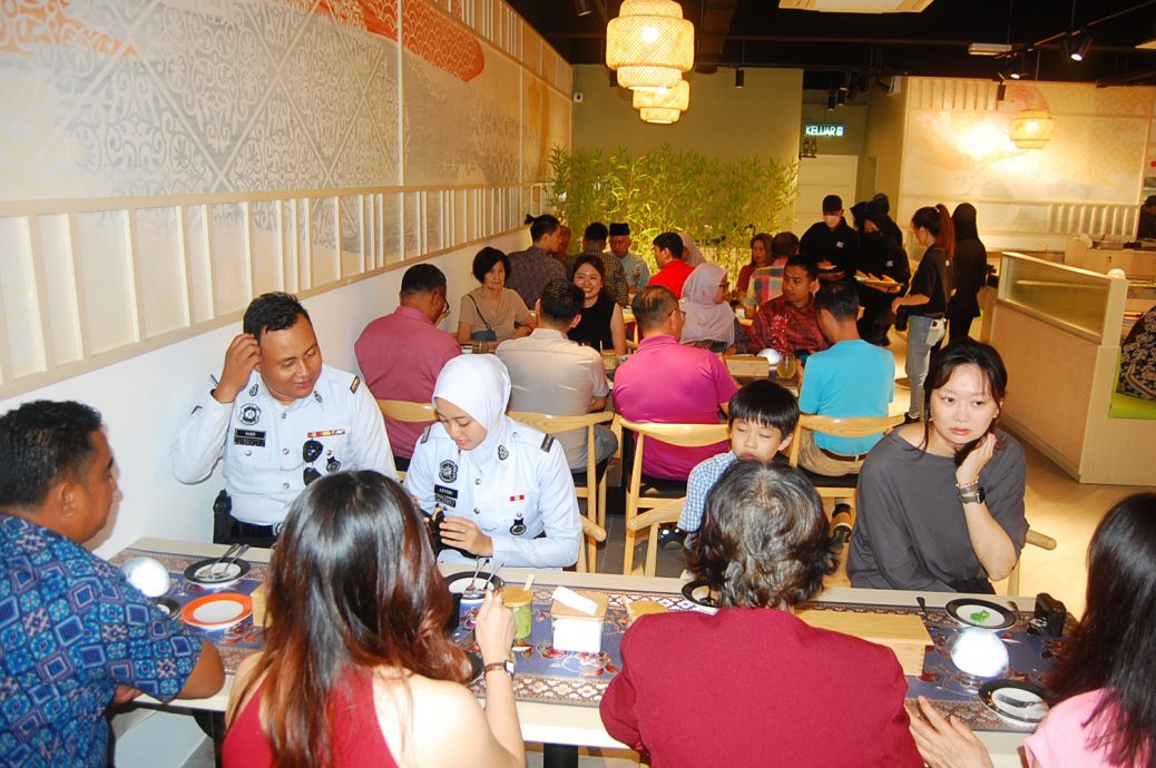 NS市场情报:马口Sushi Saga日本寿司餐厅新张开幕礼