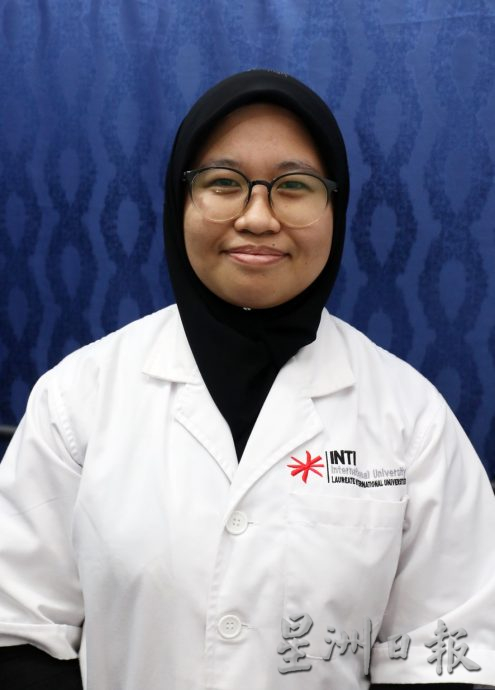 我们∕清真寺开中医诊所