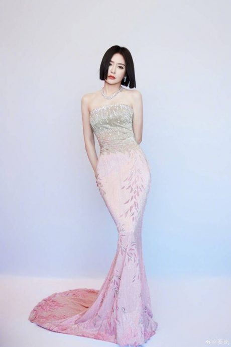 1动作判断脏衣服 秦岚获赞超接地气