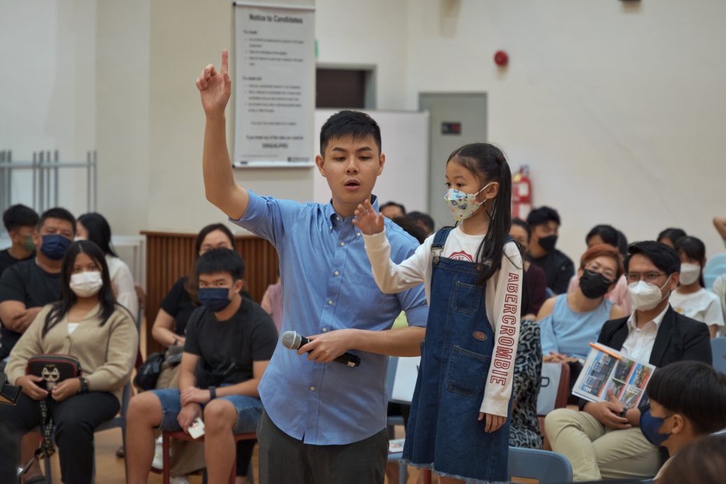 21日见报／有故事的人|念音乐有出路 梦想与面包兼得