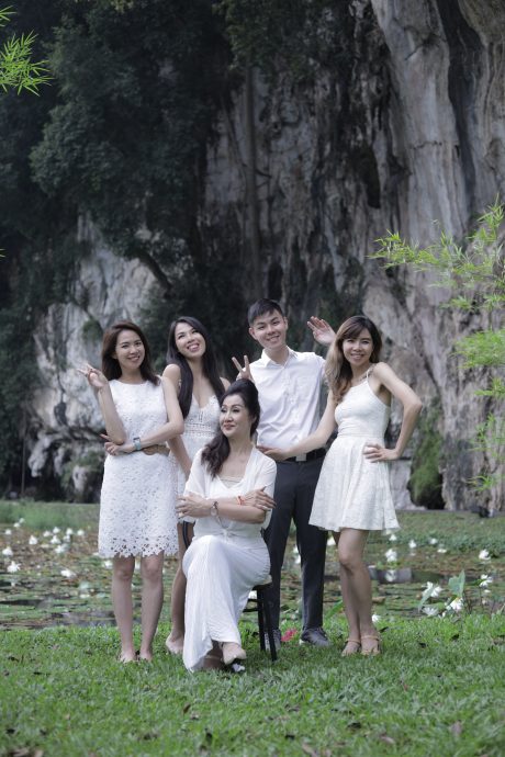 21日见报／有故事的人|念音乐有出路 梦想与面包兼得