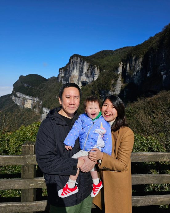 ​重庆旅游中招 萧慧敏全家确诊