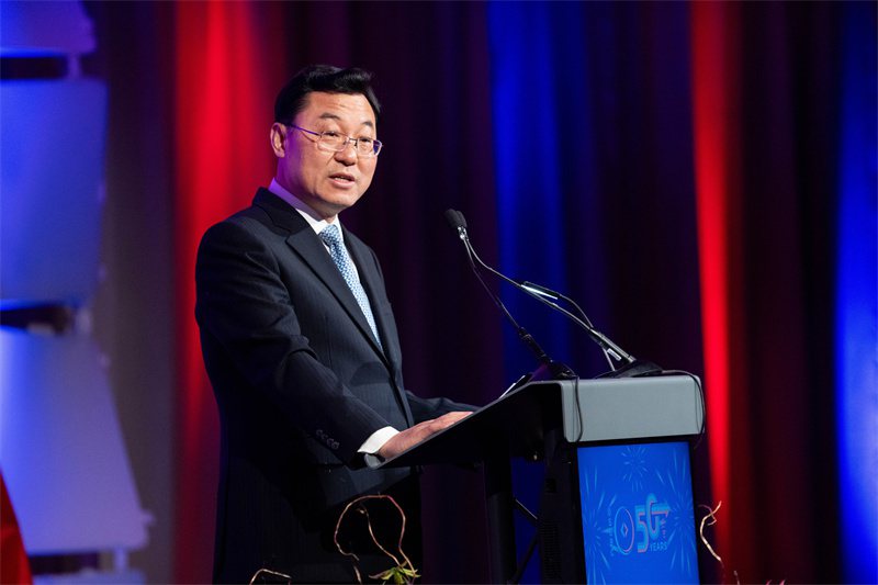 “从大蒜到社媒都被扣国安风险帽子”谢锋吁美在商言商