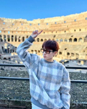 《黑涩会》女星被拒登机 机票遭当场撕毁气炸