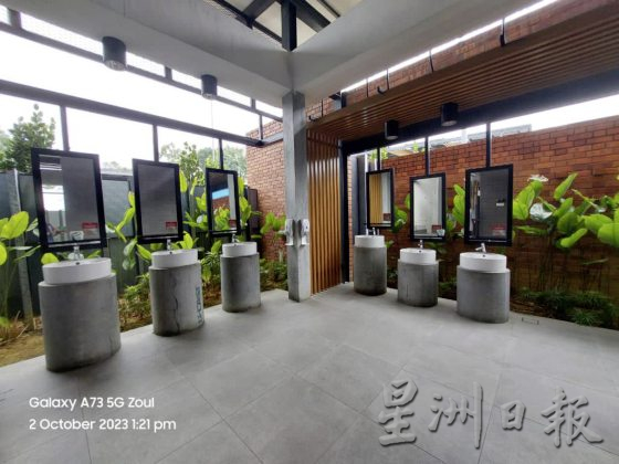 【厕所大小事／03】一间厕所合不合格，从这些小细节看……