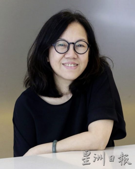 【圣诞色彩／03】圣诞广告如何创意玩转红绿白?