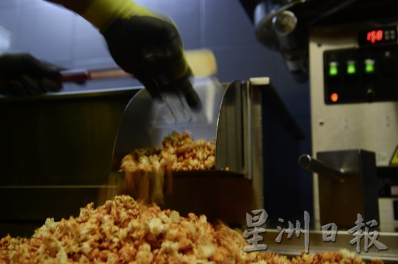 【电影幕后05:电影院】走进神秘的电影院幕后──看一部电影,就像看一场科技大战