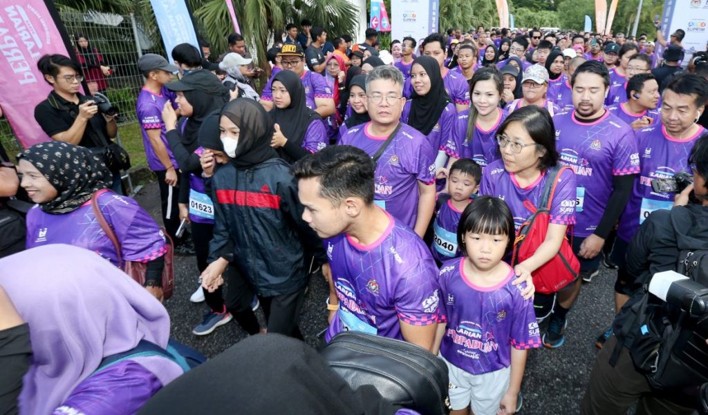 一马房屋团结晨跑 怡美露逾2500人参与