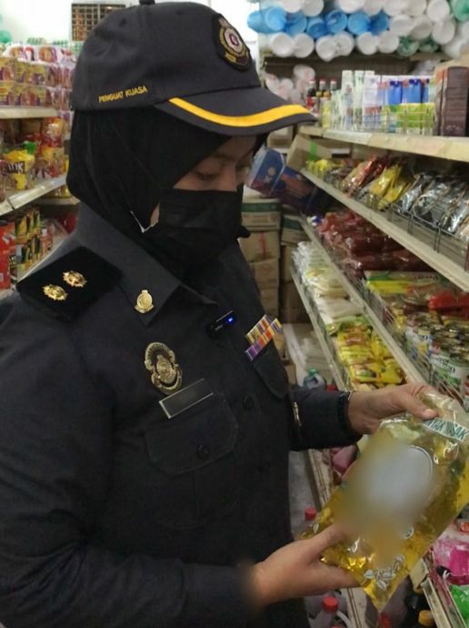 不愿卖统制食油白糖 金宝一迷你市场被取缔