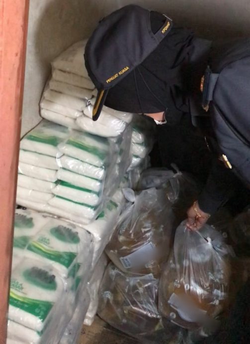 不愿卖统制食油白糖 金宝一迷你市场被取缔