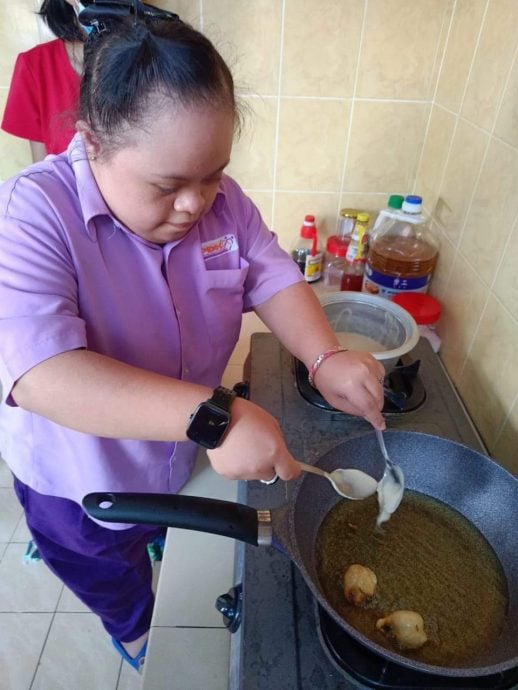 东:玻璃口特殊儿童康复中心招新学员