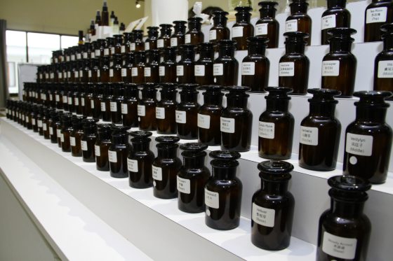 为自己调制专属于自己、独一无二的香水