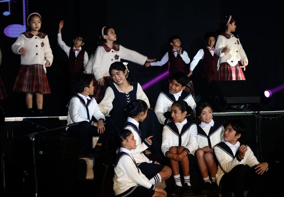 今天下版∕暖势力/小学生贡献才艺 以行动支持教育筹款