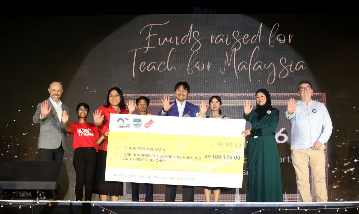 今天下版∕暖势力/小学生贡献才艺 以行动支持教育筹款