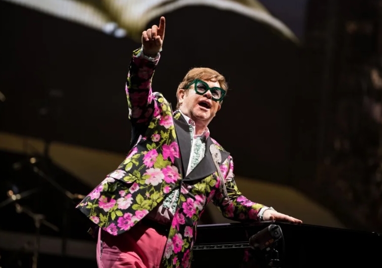 全球巡唱吸金破46亿 泰莱史薇芙第1人