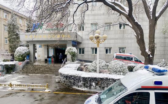  大雪过后 北京一医院接诊摔伤患者116名
