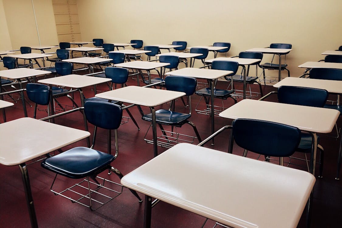 女中学生考场临盆 婴儿啼哭声惊动在场师生