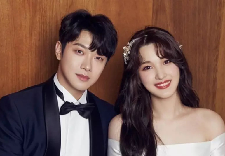 崔敏焕@FTISLAND离婚 删光6年放闪照