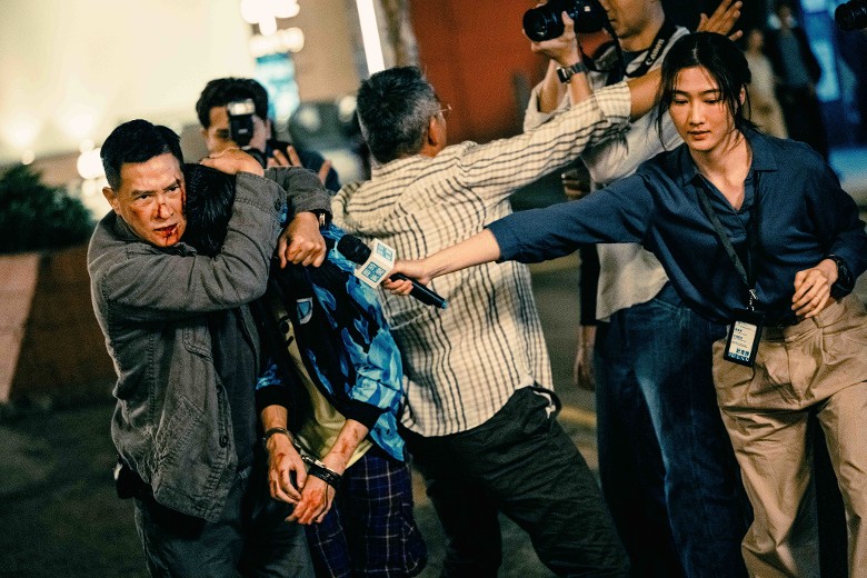 张家辉30秒展现神级演技 李馨巧站台晒全家福