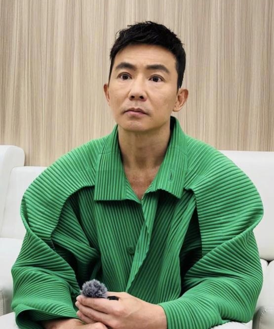 惊曝周董痛到无法移动 刘畊宏称流量下滑不焦虑 