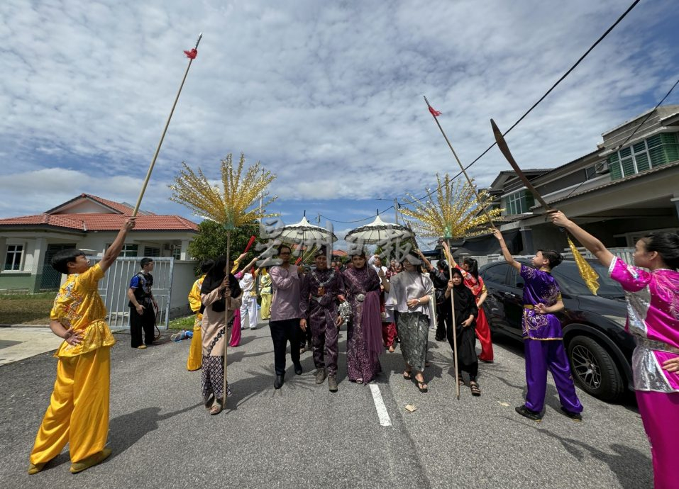 暖势力∕(全国版)中华武术龙狮结合马来鼓为巫裔婚礼表演助兴