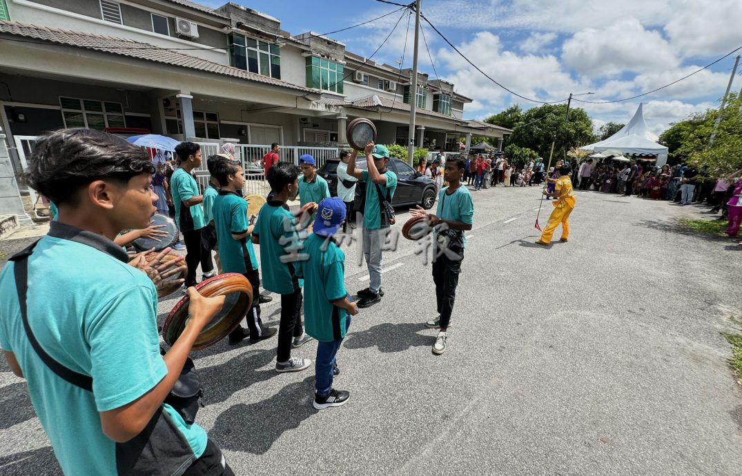 暖势力∕(全国版)中华武术龙狮结合马来鼓为巫裔婚礼表演助兴