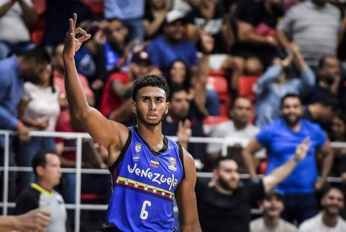 曾打NBA G联赛(男篮世界杯) 24岁新星癫痫病发猝死