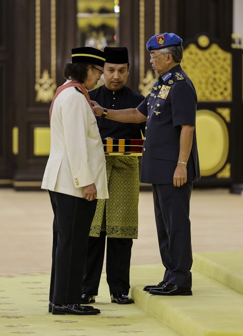 有4图/ 国家元首赐封298人.马来亚大法官拿督扎比丁阿迪亚受封丹斯里