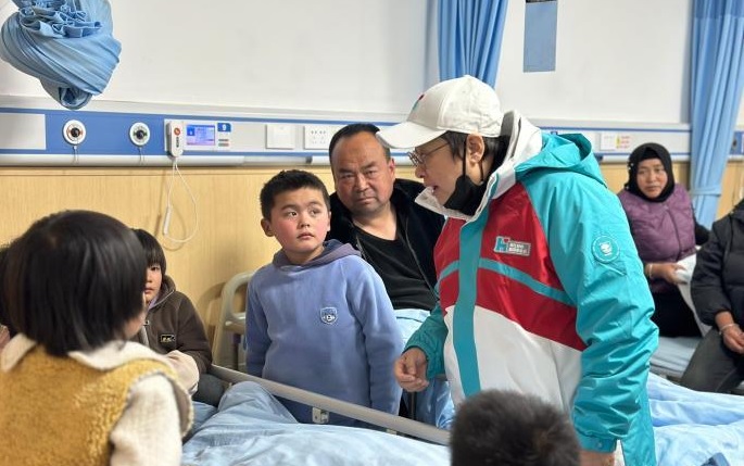 杨丞琳32万甘肃震灾!网民竟不买账