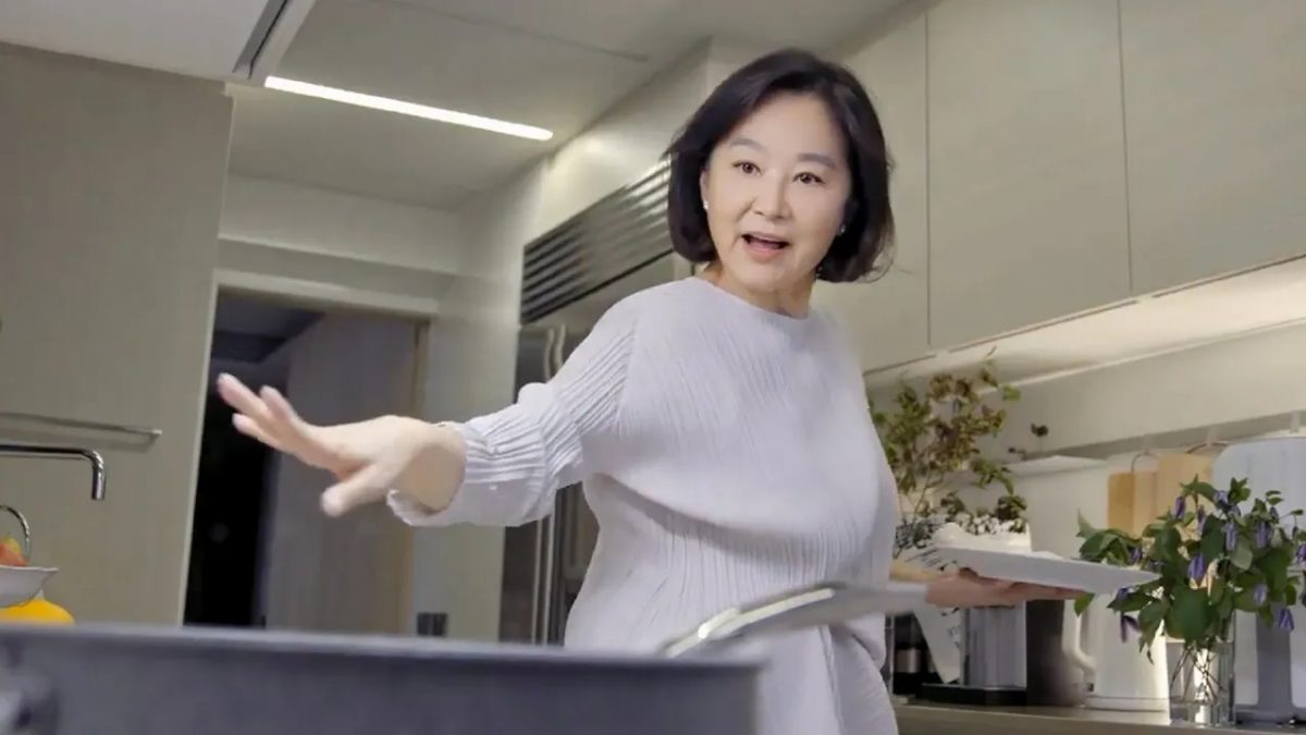 林青霞收诺贝尔得主贺词 网看“饺子”全歪楼