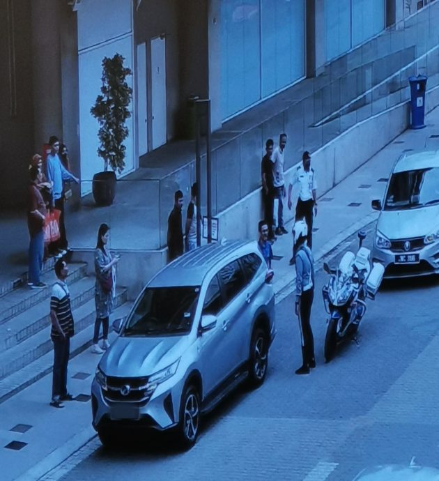 柔:新闻:缓解交通提升设施防范罪案 新山综合监察行动中心试行