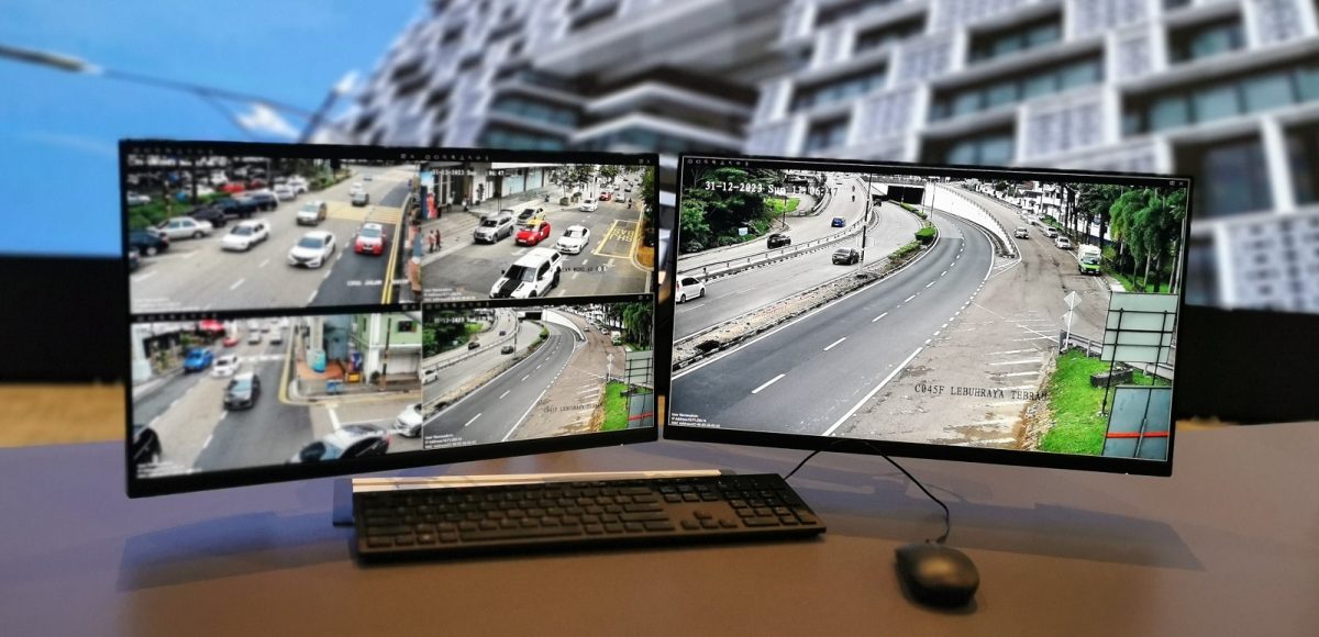 柔:新闻:缓解交通提升设施防范罪案 新山综合监察行动中心试行