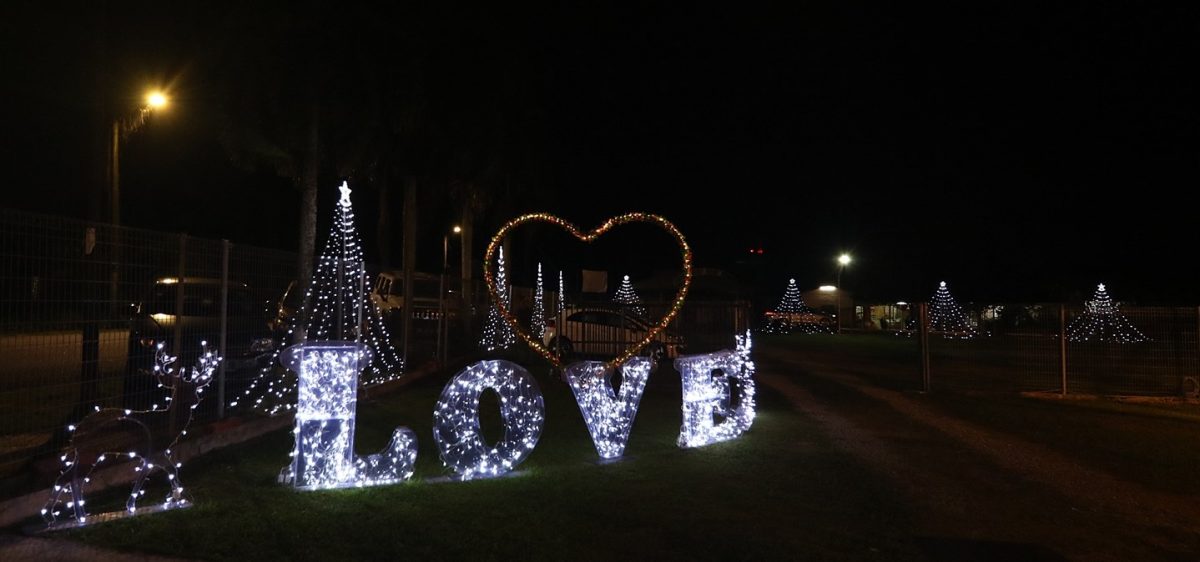 柔:重签:【特稿】:迎圣诞,扮靓靓,到教堂感受圣诞,了解圣诞意义