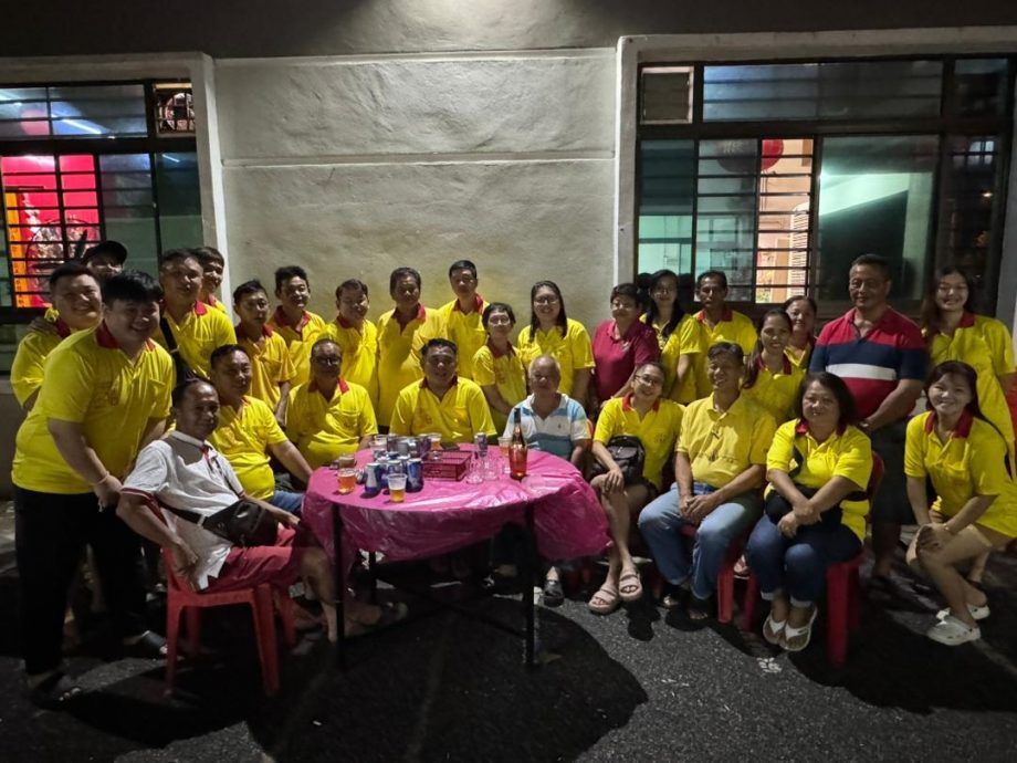 淡边运达花园济颠宫 设自由餐感谢神诞工委