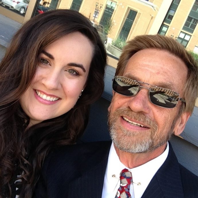 父临终前曝隐瞒50年真实身分 竟是最大银行劫案通缉犯