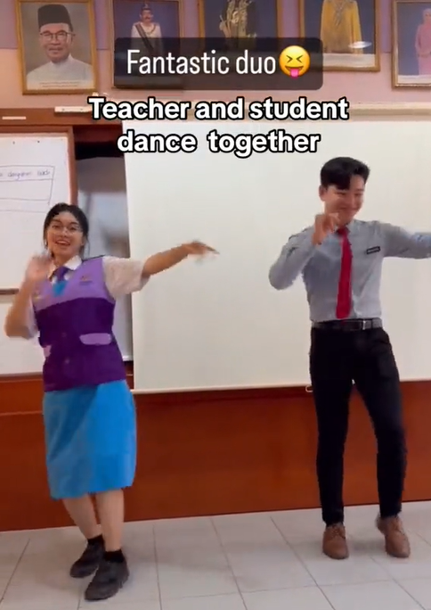 独家|课堂与学生大跳BTS舞 帅气男教师爆红!