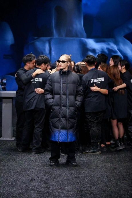 王嘉尔开唱1天前喊卡 机票酒店火车全报销