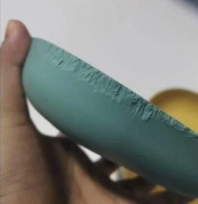 碟子被老鼠啃过 垃圾袋装食物 托儿所幼童入院