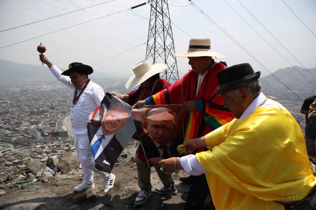 秘鲁萨满:阿根廷总统前景艰巨 加沙持续冲突