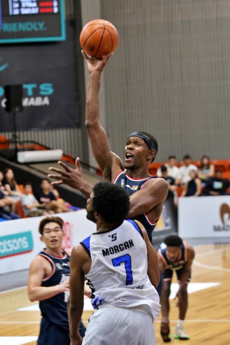 第2季大马篮球联赛|末节逆转战斗鸡  南虎4战全胜开局