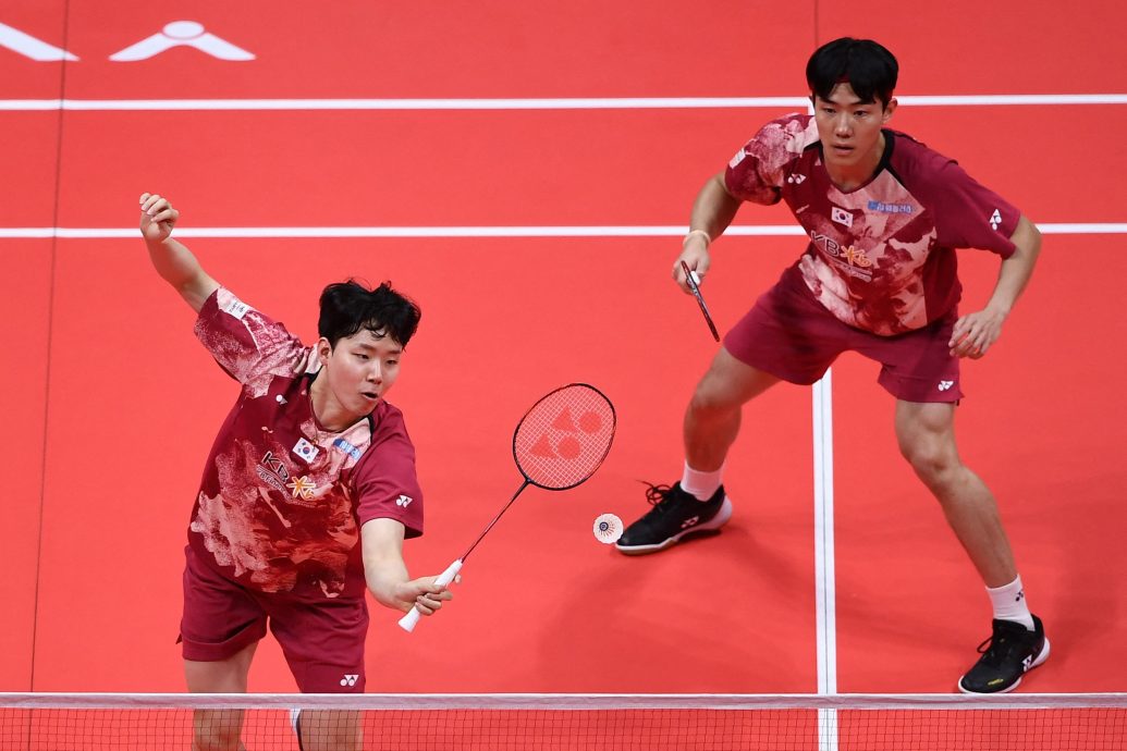 羽球世界巡回赛总决赛|勇挫中国世界第一梁王 韩世冠首称霸总决赛