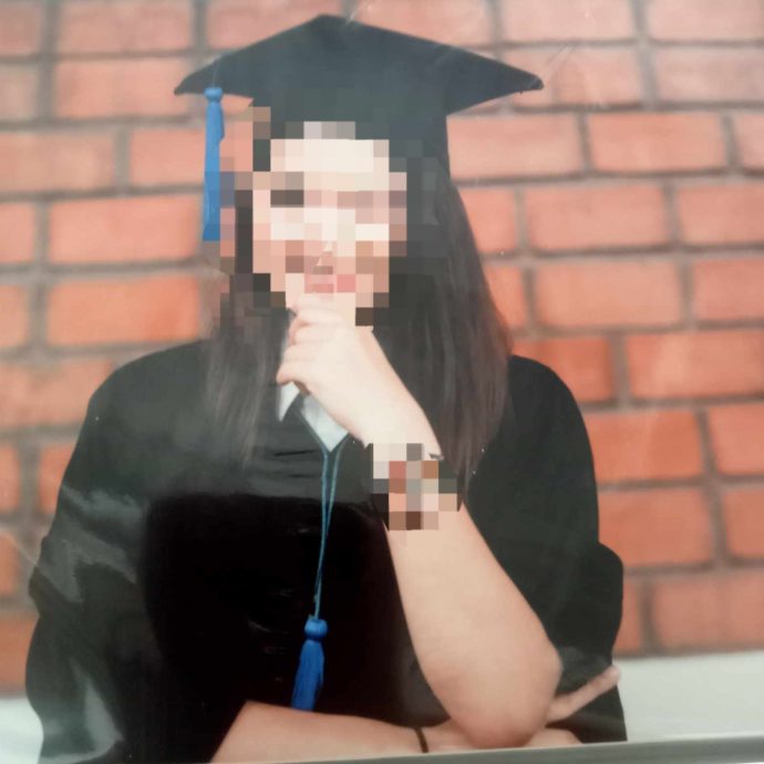 舍监丈夫喝醉猛砸房门 女硕生惊慌爬窗逃坠楼亡