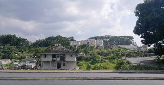 蔡羽／三角坡的高墙之内